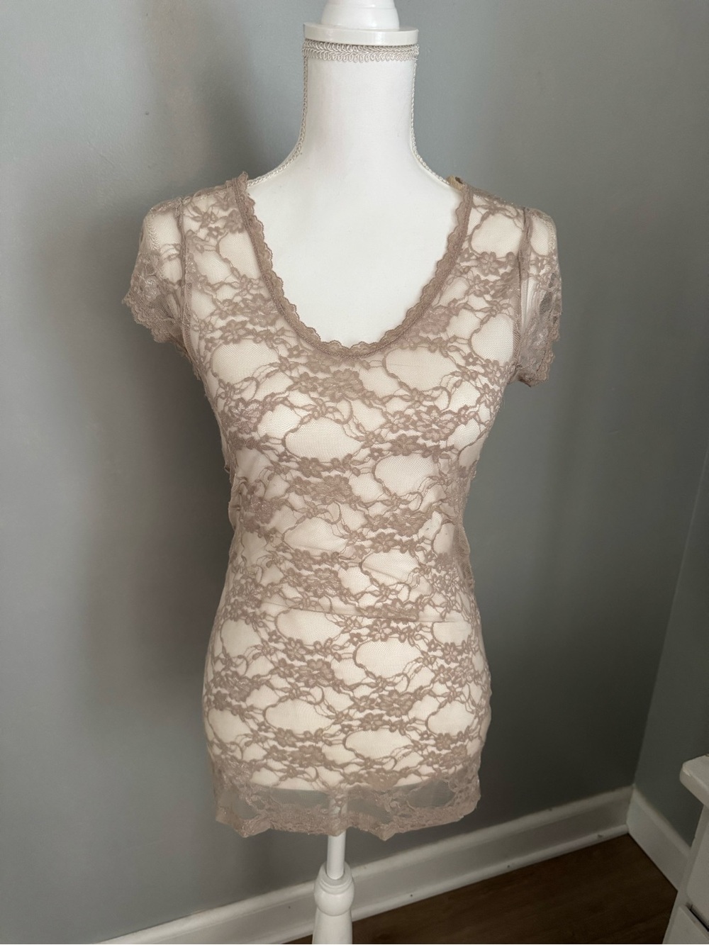 Bozzolo lace top